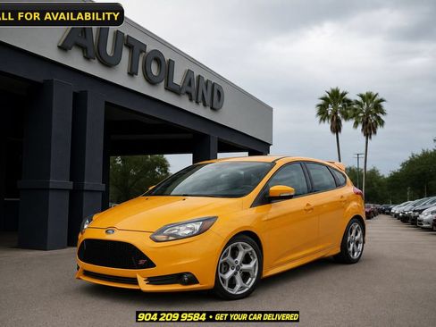 Used 2014 Ford Focus ST FWD image 1