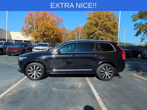 Used 2021 Volvo XC90 T6 Inscription image 2