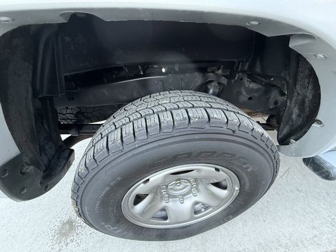 Used 2006 Toyota Tacoma PreRunner image 26