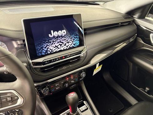 New 2026 Jeep Compass Limited AWD/4WD image 24