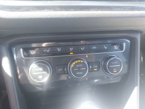 Used 2020 Volkswagen Tiguan SEL Premium R-Line AWD/4WD image 17