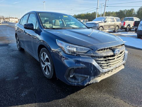 Used 2024 Subaru Legacy Premium image 5