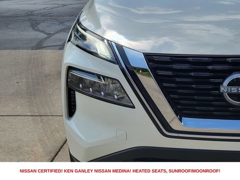 Certified 2023 Nissan Rogue SV w/ SV Premium B Package AWD/4WD image 9