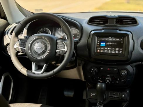 Used 2020 Jeep Renegade Sport w/ Sport Appearance Group AWD/4WD image 20