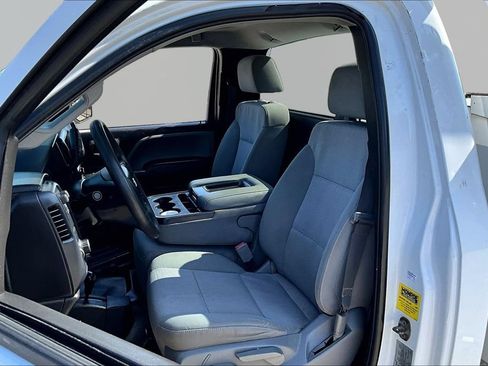 Used 2018 Chevrolet Silverado 2500 W/T w/ WT Convenience Package AWD/4WD image 17