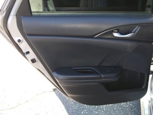 Used 2020 Honda Civic Sport image 15