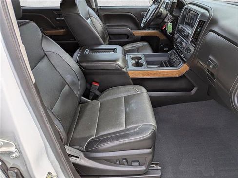 Used 2019 Chevrolet Silverado 2500 LTZ w/ Duramax Plus Package AWD/4WD image 21
