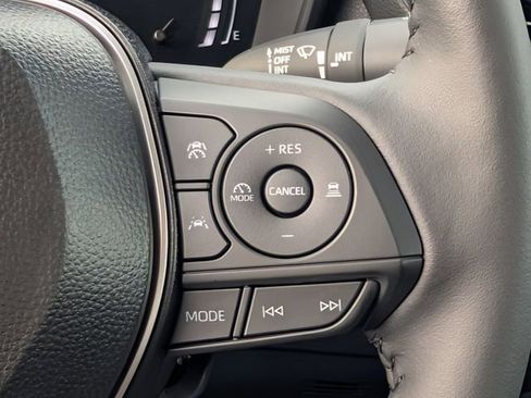 Used 2026 Toyota Corolla SE image 21