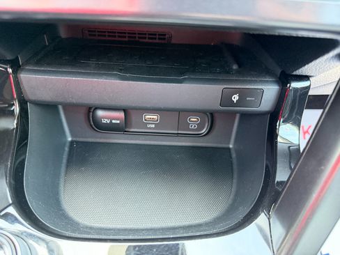 Used 2024 Kia Seltos EX AWD/4WD image 40
