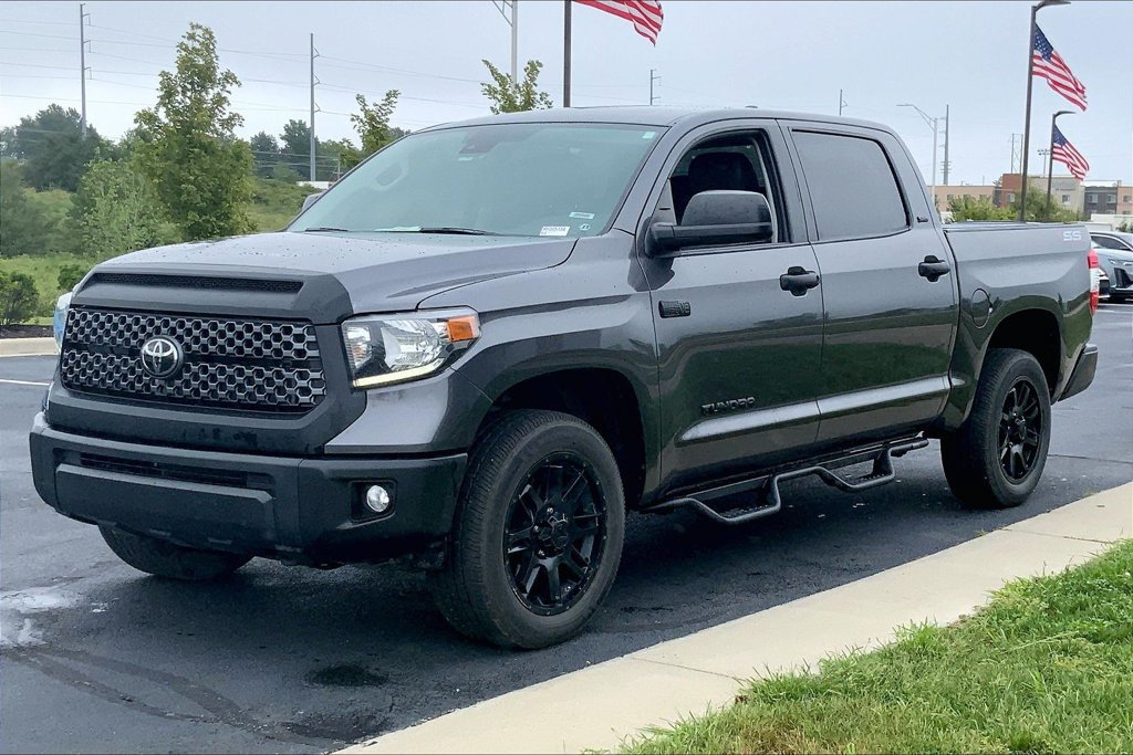 Used 2021 Toyota Tundra SR5 w/ SR5 Upgrade Package AWD/4WD image 5
