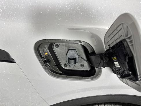 New 2026 Kia Sportage X-Line image 32