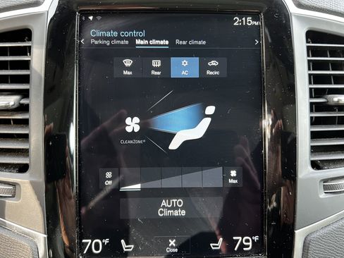 Used 2021 Volvo XC90 T6 Momentum image 25