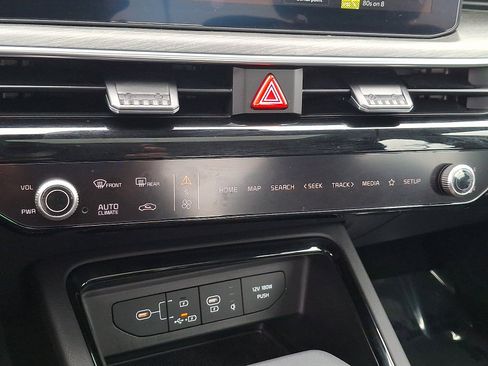 Used 2025 Kia K5 EX image 15