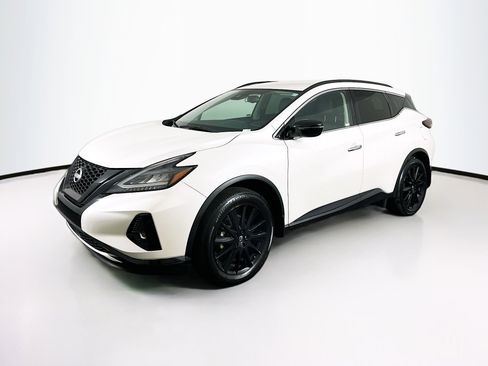 Used 2024 Nissan Murano SV w/ SV Midnight Edition Package image 3