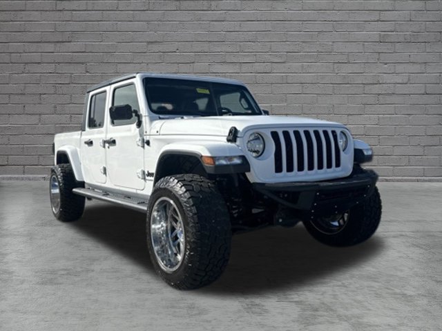 Used 2023 Jeep Gladiator Sport AWD/4WD image 9