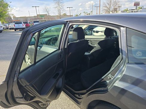 Used 2012 Subaru Impreza 2.0i image 11