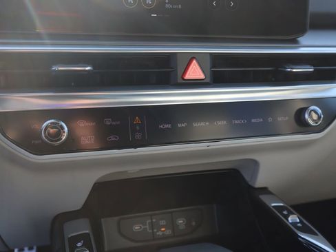 New 2026 Kia Sorento SX FWD image 39