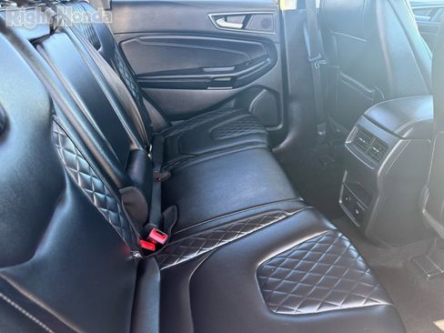 Used 2023 Ford Edge Titanium image 28