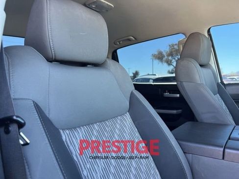 Used 2018 Toyota Tundra Platinum AWD/4WD image 28