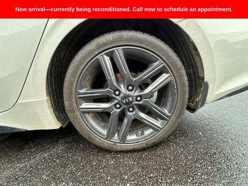 Used 2020 Kia Forte GT-Line FWD image 6
