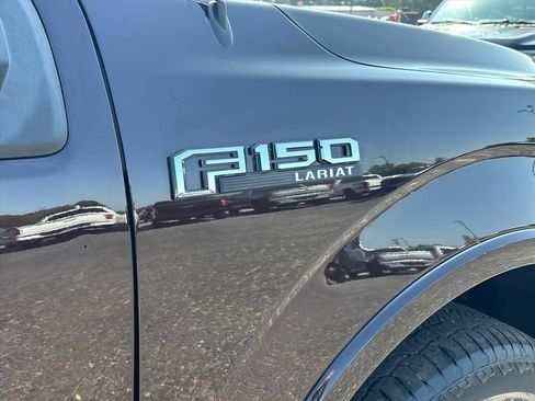 Used 2020 Ford F150 Lariat w/ Equipment Group 502A Luxury AWD/4WD image 11