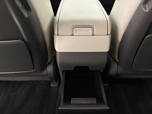 Used 2025 Hyundai Santa Fe SEL image 19