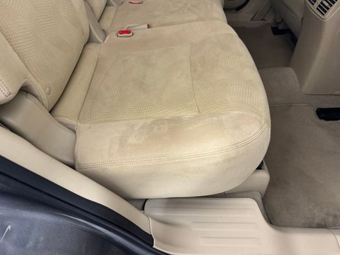 Used 2014 Nissan Rogue SV w/ SV Moonroof Package image 29