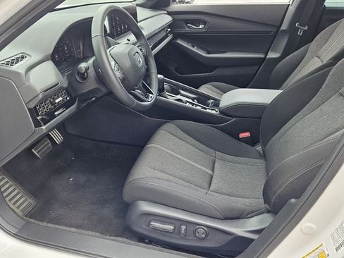 Used 2024 Honda Accord Sport image 15