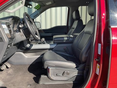 Used 2023 Ford F150 Lariat w/ Equipment Group 502A High image 9