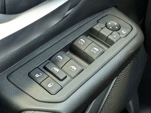 New 2026 RAM 1500 Express AWD/4WD image 22