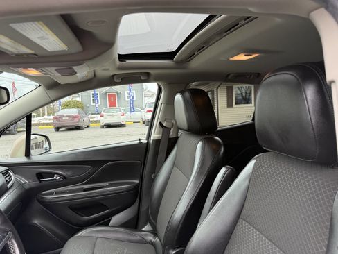 Used 2019 Buick Encore Preferred image 11