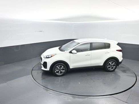 Used 2020 Kia Sportage LX image 20