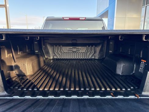 Used 2023 Chevrolet Silverado 1500 Custom Trail Boss image 14