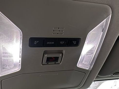 Used 2024 Toyota RAV4 LE image 29