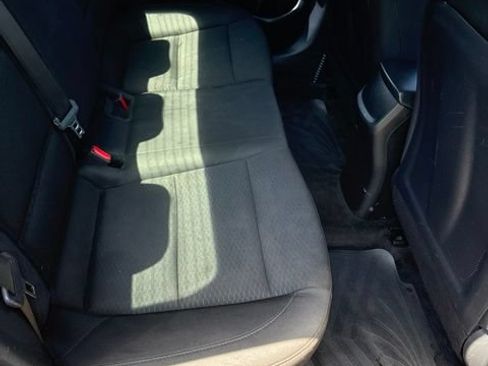 Used 2019 Hyundai Elantra SE w/ Cargo Package FWD image 15