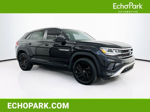 Used 2023 Volkswagen Atlas Cross Sport SE w/ Black Wheel Package AWD/4WD image 1