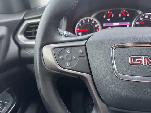 Certified 2022 GMC Acadia AT4 image 7