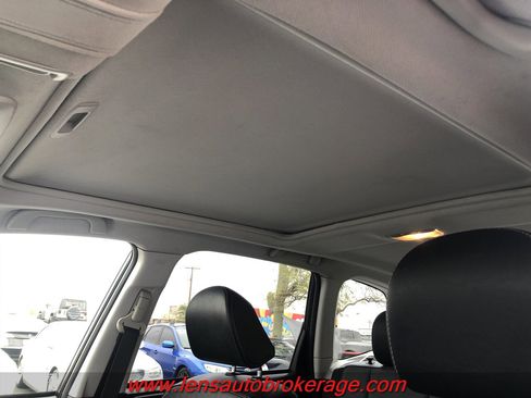 Used 2016 Subaru Forester 2.0XT Touring w/ Eyesight & Navigation System image 15