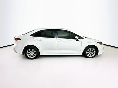 Used 2025 Toyota Corolla LE FWD image 10