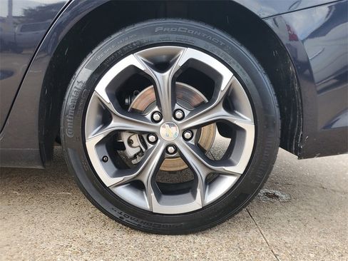 Used 2023 Chevrolet Malibu LT image 9