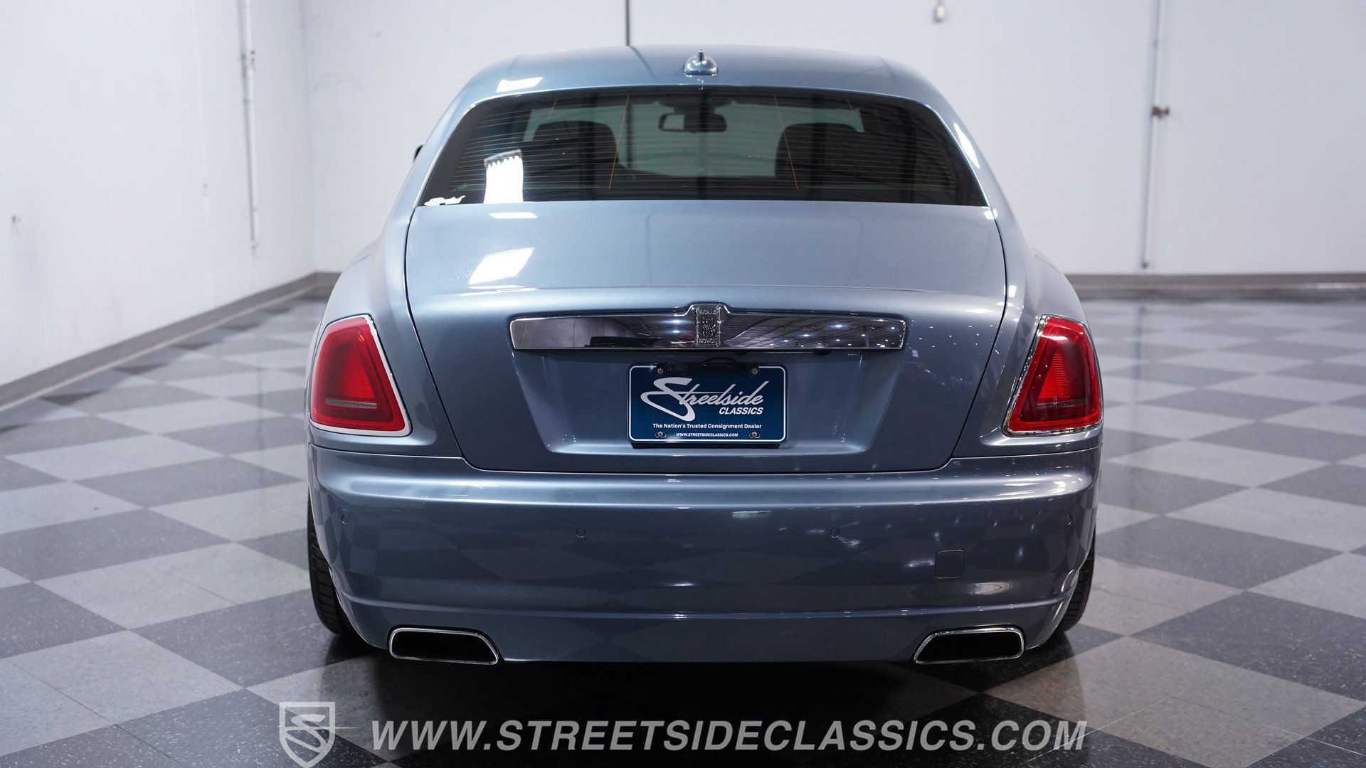 Used 2010 Rolls-Royce Ghost RWD image 10