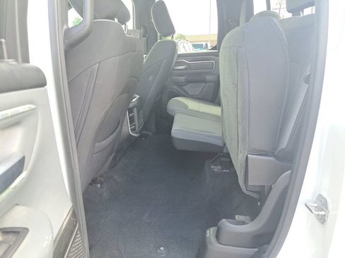 Used 2022 RAM 1500 Big Horn AWD/4WD image 30