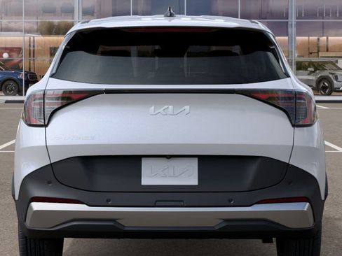 New 2026 Kia Sportage EX FWD image 15