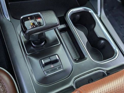 Certified 2022 GMC Sierra 1500 Denali Ultimate image 11