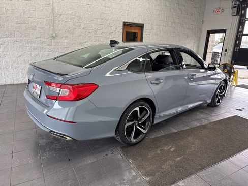 Used 2021 Honda Accord Sport image 8