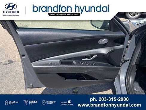 Used 2023 Hyundai Elantra SEL FWD image 11