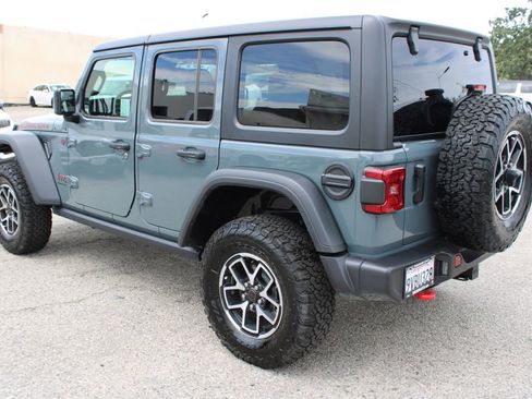 Used 2026 Jeep Wrangler Unlimited Rubicon image 6