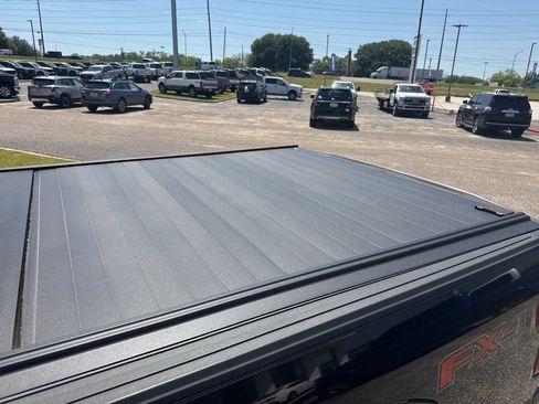 Used 2019 Ford F150 Lariat image 24