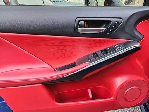 Used 2023 Lexus IS 500 image 18