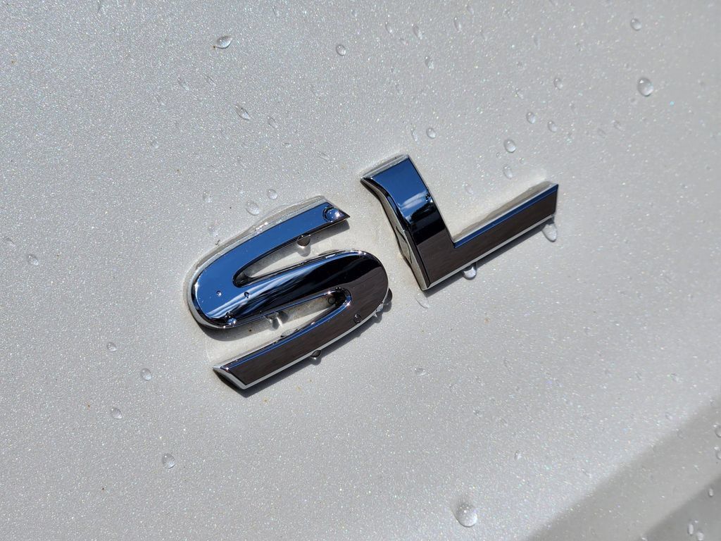 Certified 2023 Nissan Rogue SL w/ SL Premium Package FWD image 9